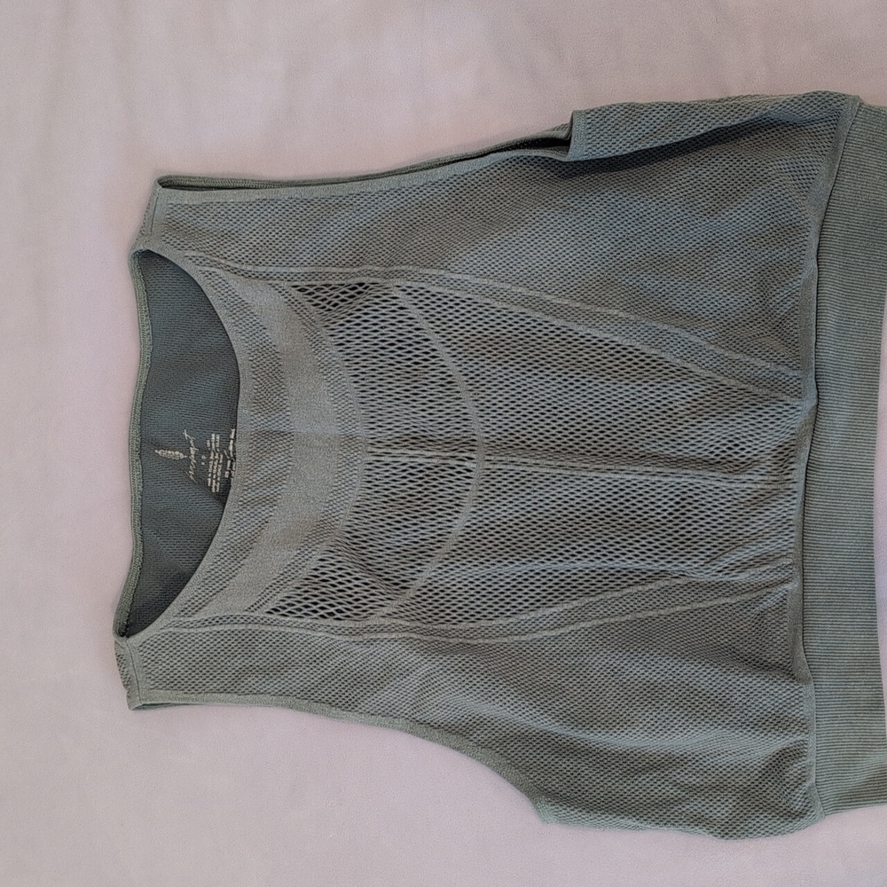 Tank top shirt